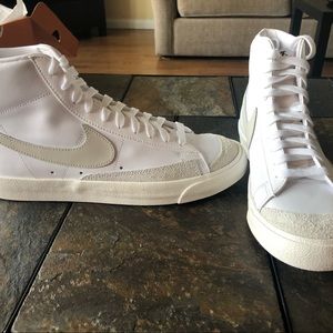 Nike Blazer Mid 77’ NEW!